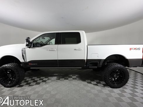 Used 2025 Ford F250 King Ranch image 11