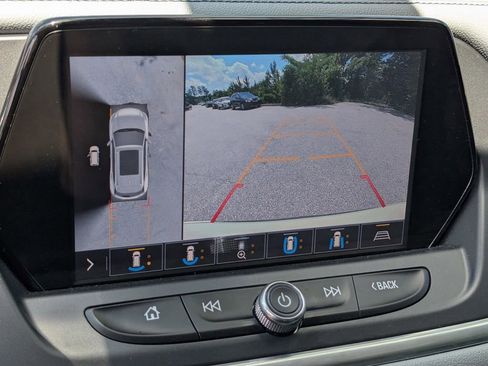 Used 2019 Chevrolet Blazer LT w/ Sun and Wheels Package FWD image 25