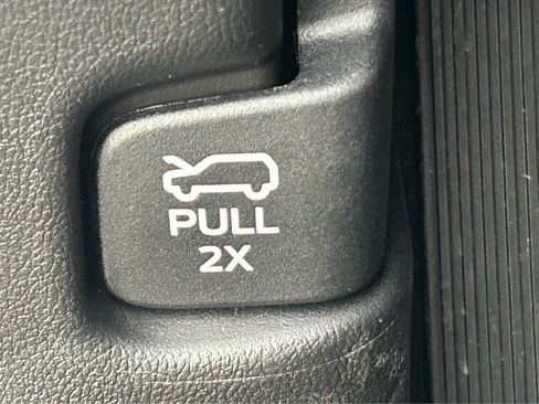 New 2026 Ford Explorer Active AWD/4WD image 20