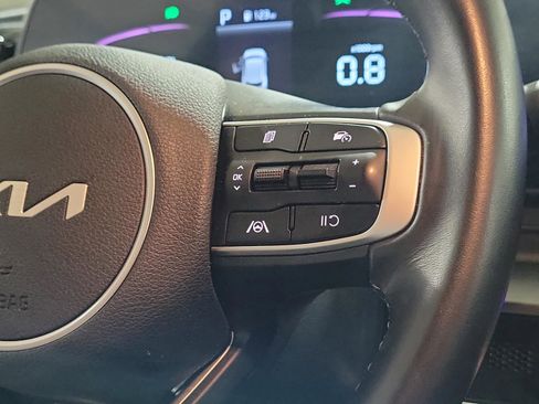 Used 2023 Kia Sportage EX image 13
