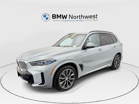 New 2026 BMW X5 xDrive50e w/ Executive Package AWD/4WD image 1