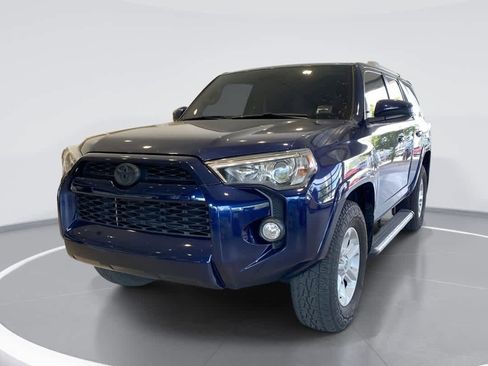 Used 2017 Toyota 4Runner SR5 AWD/4WD image 1