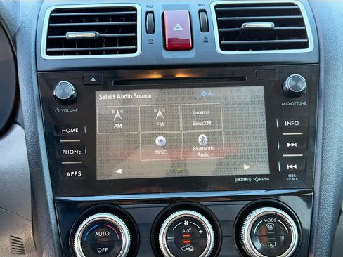 Used 2016 Subaru Forester 2.5i Limited w/ Popular Package #2 image 28