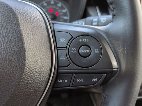 Certified 2023 Toyota Corolla Cross LE FWD image 23