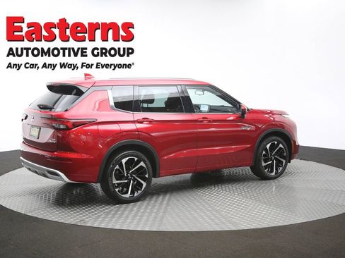 Used 2023 Mitsubishi Outlander SEL AWD/4WD image 44