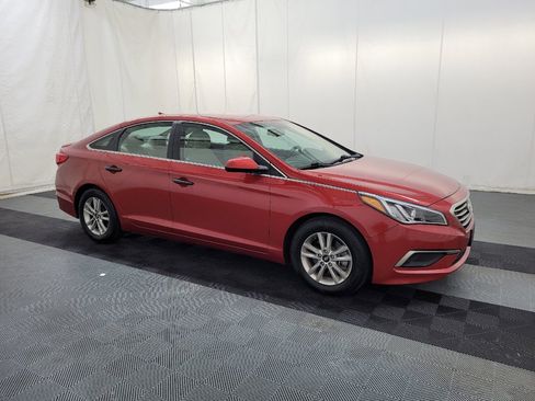 Used 2017 Hyundai Sonata SE FWD image 11