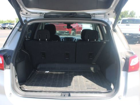 Used 2020 Chevrolet Equinox LT AWD/4WD image 13