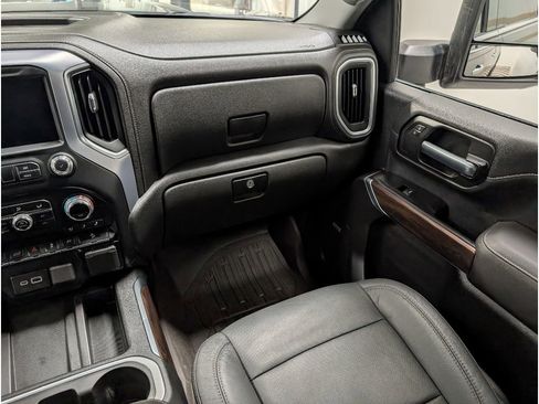 Used 2020 GMC Sierra 2500 SLT w/ SLT Premium Plus Package image 14