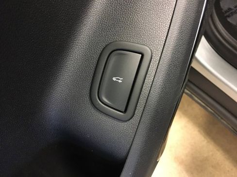 Used 2024 GMC Acadia AT4 w/ LPO, Floor Liner Package image 36