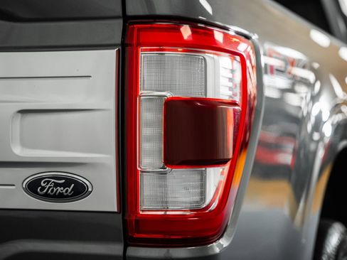 Certified 2022 Ford F150 Platinum w/ FX4 Off-Road Package image 21