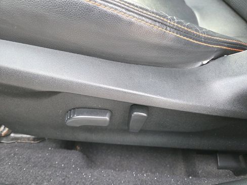 Used 2018 Subaru Crosstrek 2.0i Limited image 21