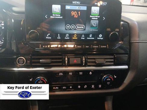 Used 2023 Nissan Pathfinder SL w/ SL Premium Package AWD/4WD image 27