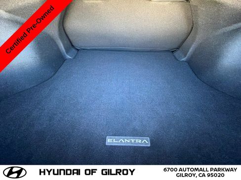 Certified 2026 Hyundai Elantra SE FWD image 16