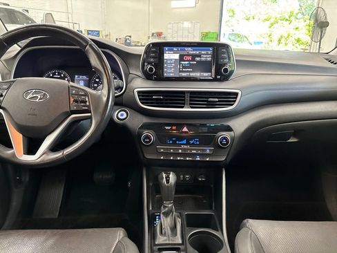 Used 2020 Hyundai Tucson Limited AWD/4WD image 16