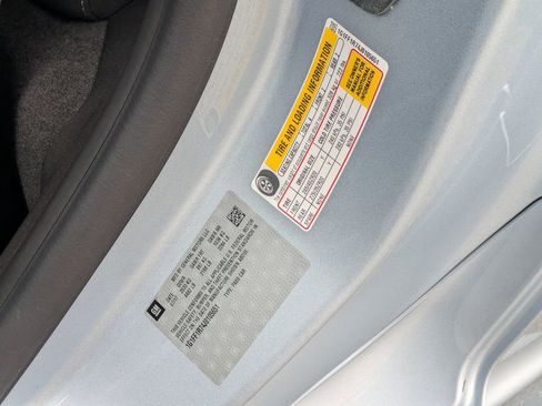 Used 2018 Chevrolet Camaro SS image 31