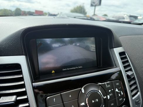 Used 2014 Chevrolet Cruze LTZ image 20