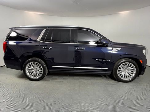 Used 2023 GMC Yukon Denali w/ Denali Reserve Package image 7