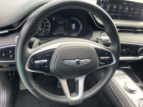 Used 2022 Genesis GV70 3.5T Sport AWD/4WD image 14