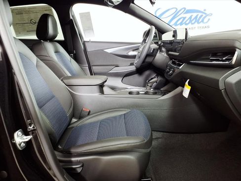 New 2026 Buick Envista Preferred w/ Convenience II Package image 12