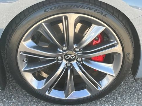 Certified 2022 INFINITI Q60 Red Sport 400 w/ Carbon Fiber Package RWD image 31