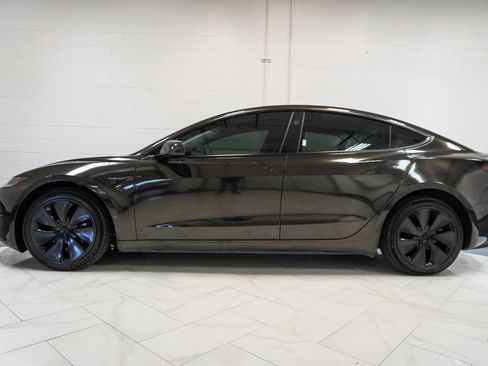 Used 2025 Tesla Model 3 Long Range AWD/4WD image 29