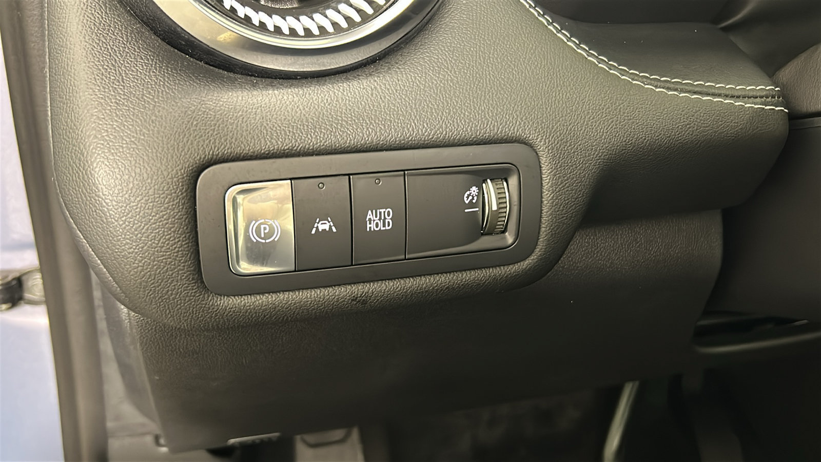 Used 2024 Chevrolet Blazer EV LT AWD/4WD image 24