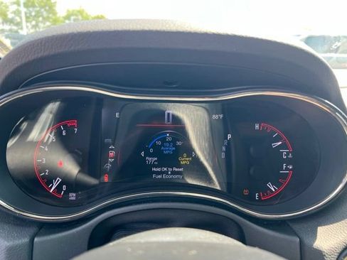 Used 2018 Dodge Durango GT w/ Premium Group AWD/4WD image 11