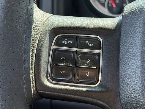 Used 2019 RAM 1500 Express AWD/4WD image 19