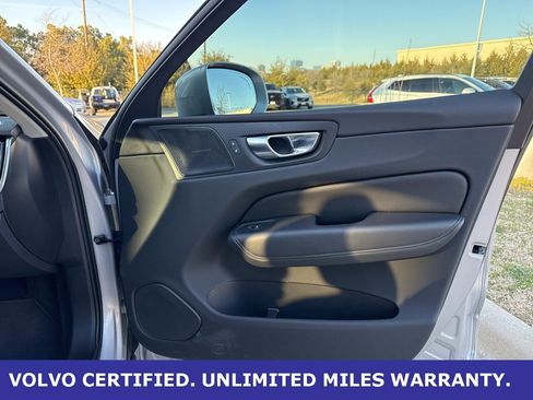 Certified 2023 Volvo XC60 B5 Plus w/ Protection Package Premier image 10