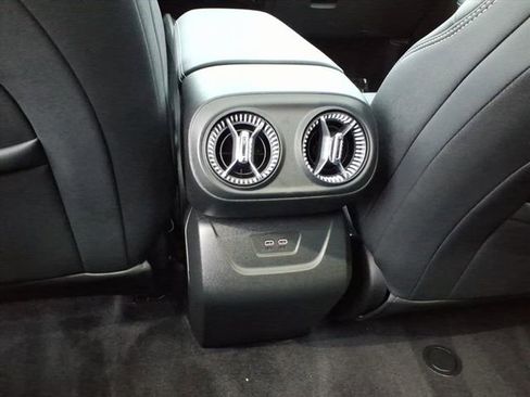 Used 2024 Chevrolet Blazer EV LT image 17