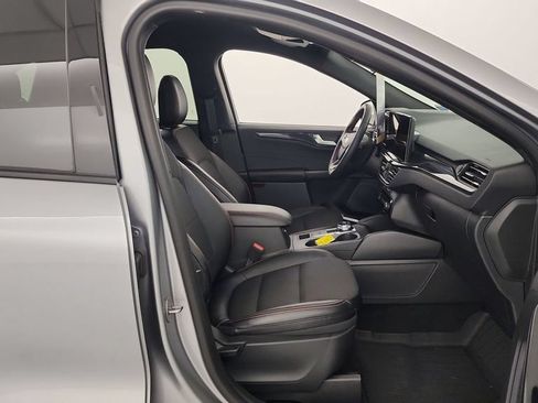 Used 2024 Ford Escape ST-Line w/ Tech Pack #1 AWD/4WD image 30