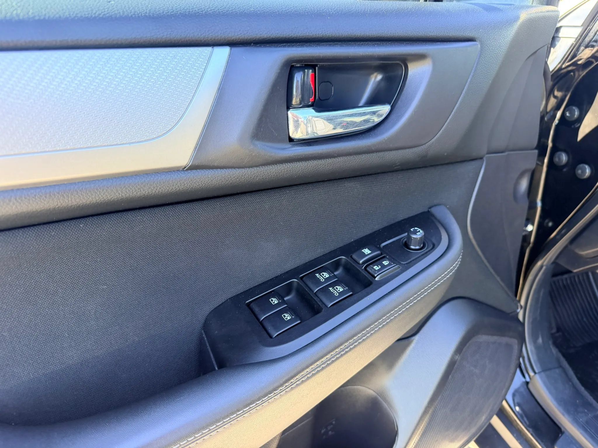 Used 2019 Subaru Outback 2.5i Premium AWD/4WD image 10