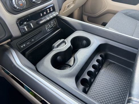 Used 2019 RAM 1500 Big Horn RWD image 18
