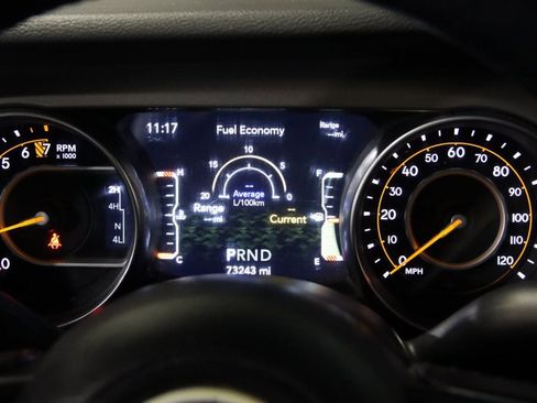 Used 2021 Jeep Gladiator Sport image 39