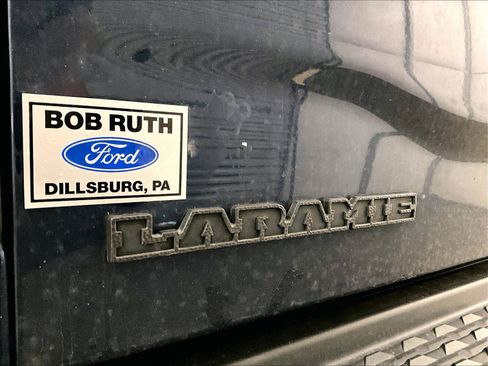 Used 2022 RAM 2500 Laramie w/ Night Edition image 13
