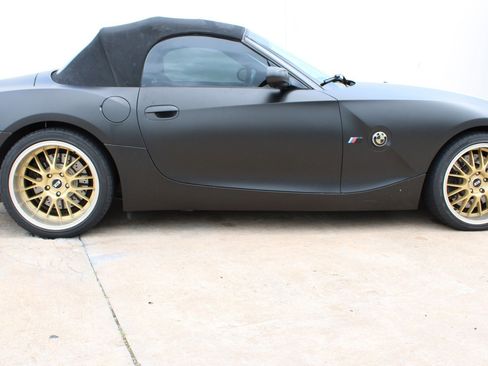 Used 2006 BMW M Roadster RWD image 4