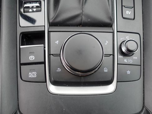 Certified 2025 MAZDA CX-50 2.5 Hybrid w/ Preferred Pkg image 20