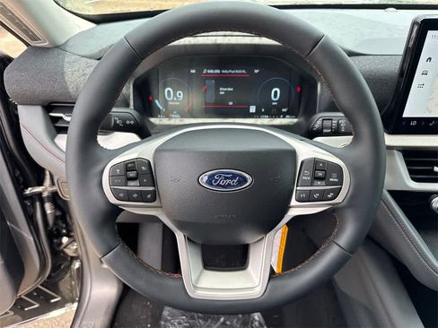 New 2025 Ford Explorer Active image 22