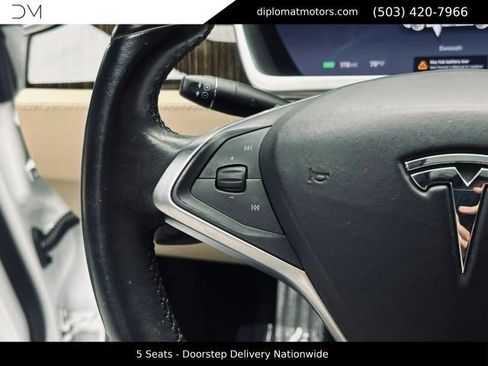 Used 2013 Tesla Model S Performance RWD image 29