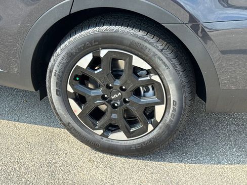 Certified 2025 Kia Sorento S w/ Panoramic Sunroof Package FWD image 19