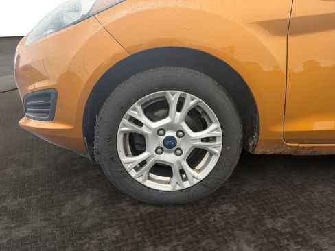 Used 2016 Ford Fiesta SE w/ Cold Weather Package FWD image 9