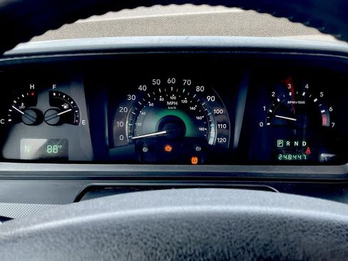 Used 2009 Dodge Journey SXT w/ Entertainment Group #2 FWD image 27