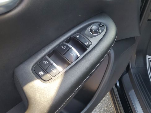 Used 2021 INFINITI QX50 Pure image 17