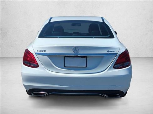 Used 2015 Mercedes-Benz C 300 4MATIC Sedan image 7