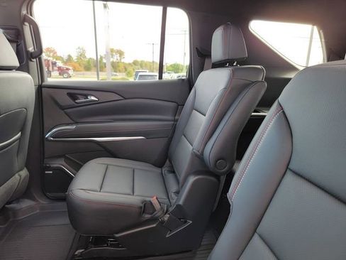 New 2026 Chevrolet Traverse Z71 w/ Enhanced Driving Package image 14