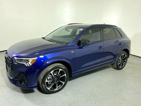 Certified 2025 Audi Q3 2.0T Premium Plus w/ Premium Plus Package image 25