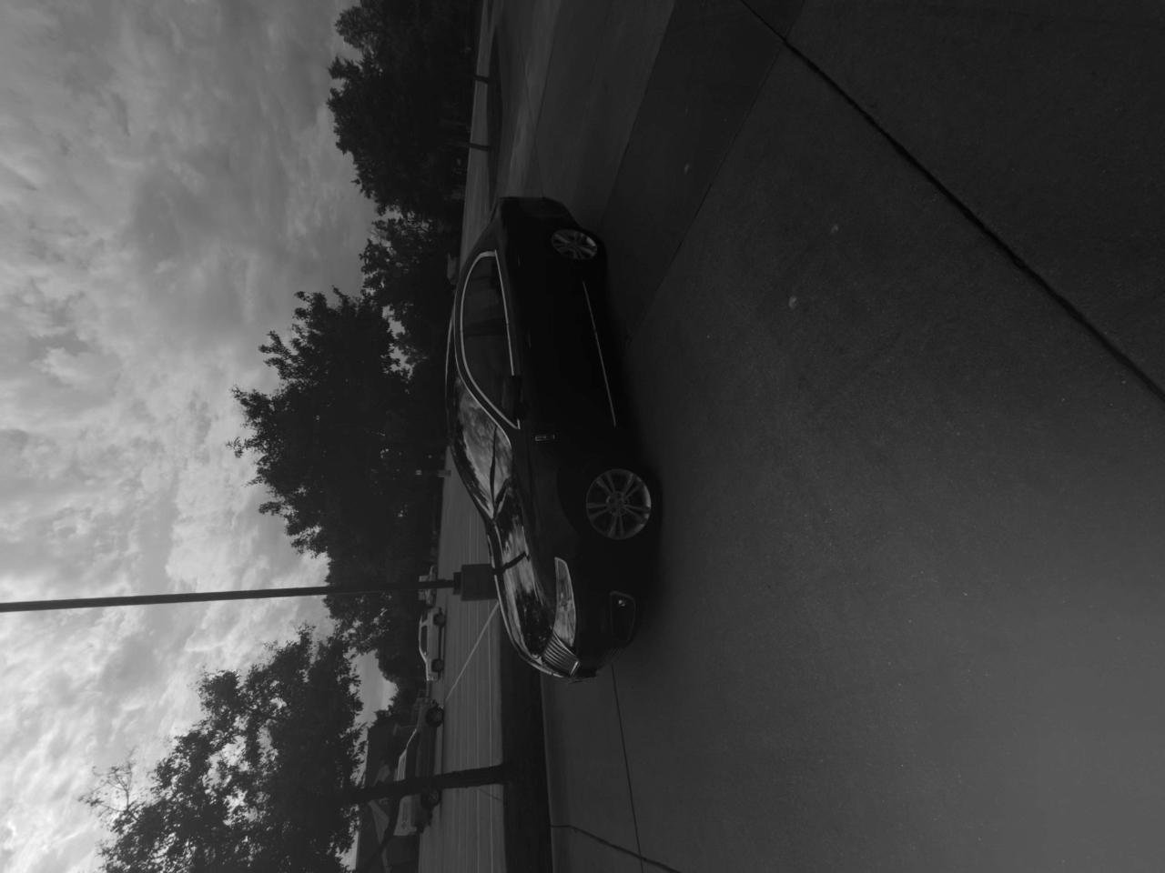Used 2010 Lincoln MKS FWD image 2