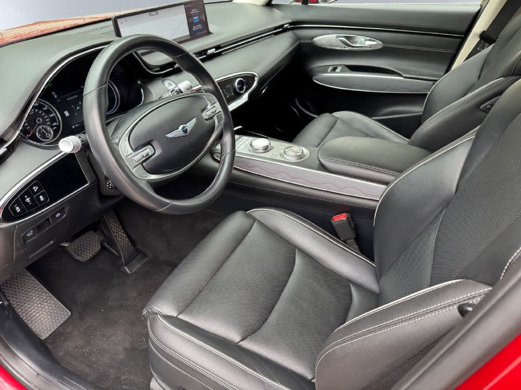 Used 2024 Genesis GV70 2.5T w/ Advanced Package AWD/4WD image 7