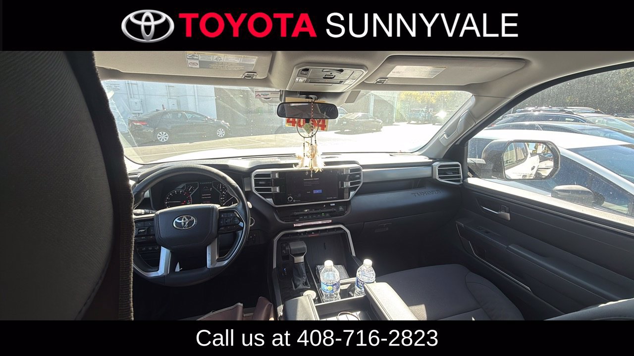 Used 2022 Toyota Tundra SR5 w/ SR5 Convenience Package RWD image 5