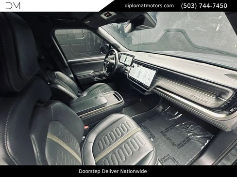 Used 2022 Rivian R1T Adventure AWD/4WD image 18